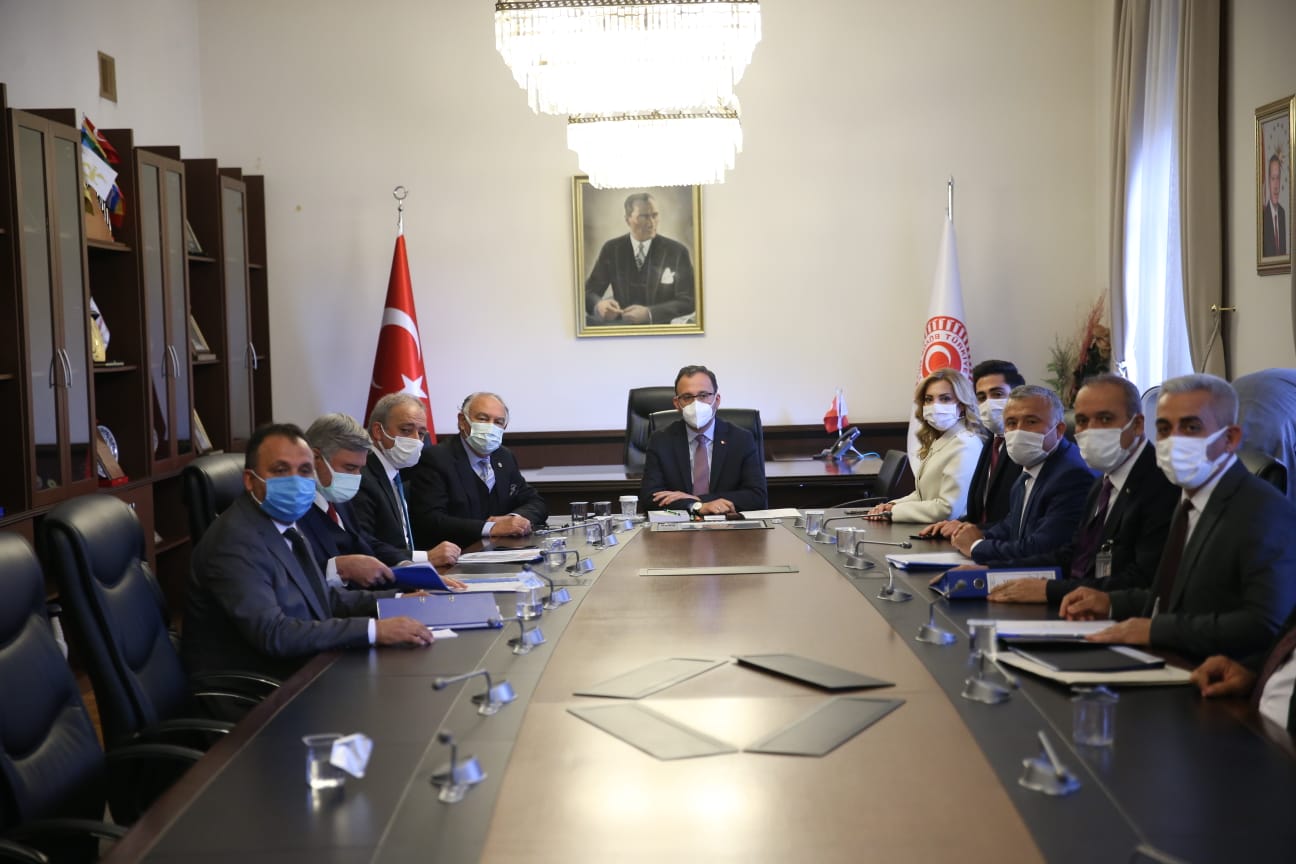 Gençlik ve Spor Bakanımız Sn. Mehmet Muharrem Kasapoğlu’nu Ziyaret Ettik